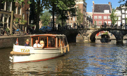 Amsterdam Boat Center Classic Canal Cruises And Private Boat Tours