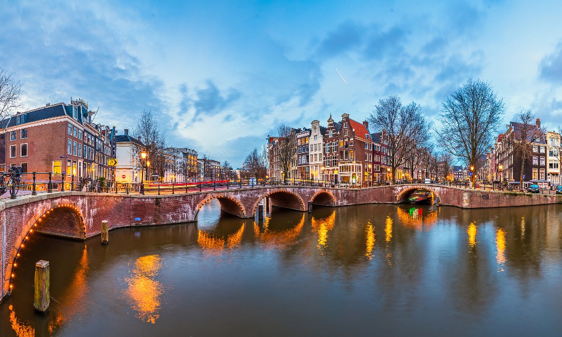 Amsterdam canals evening