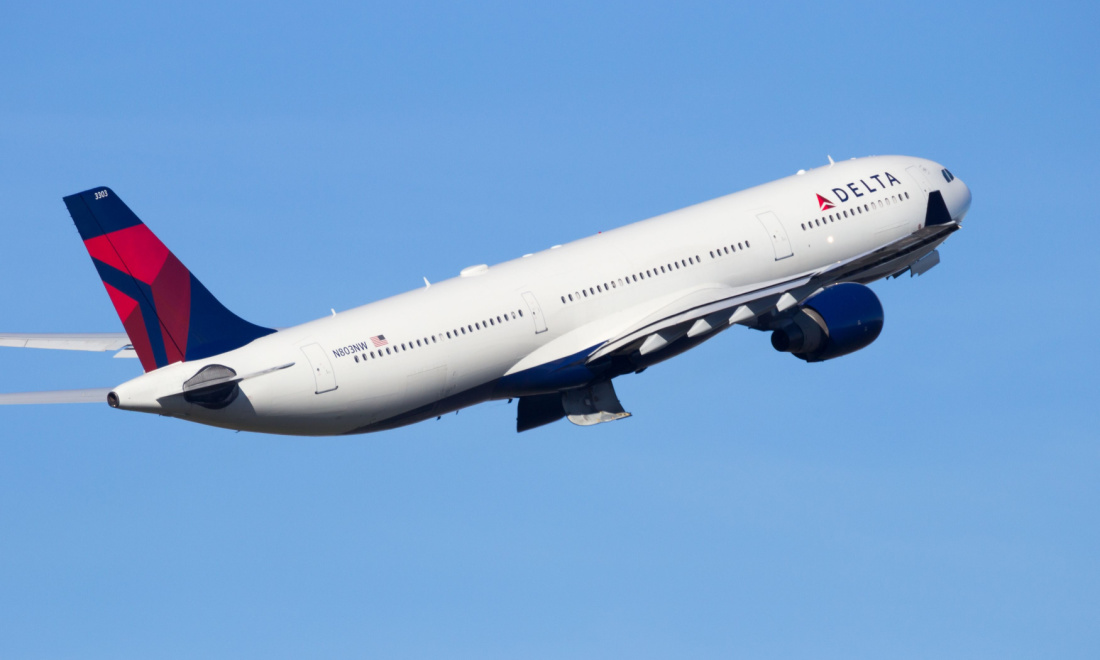 Delta flight from Amsterdam lands in Canada