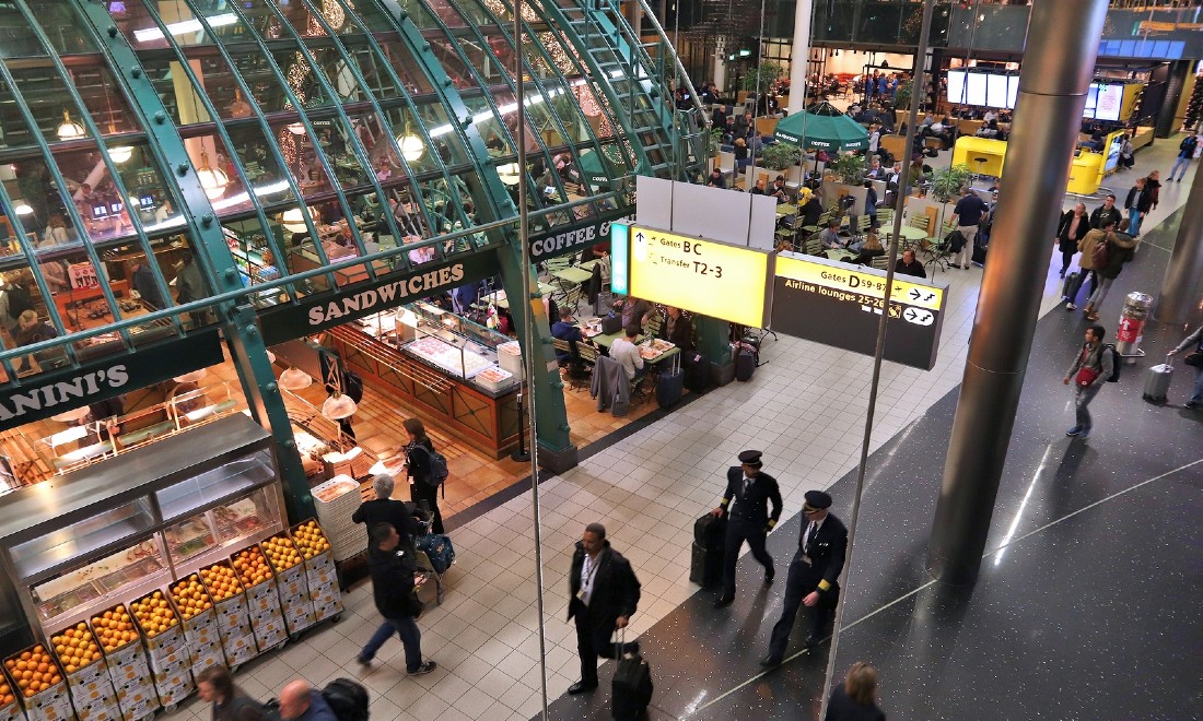 Amsterdam Schiphol airport inside terminal