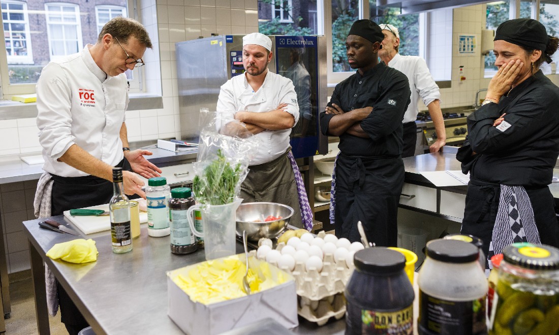 Basic Cooking Skills Course MBO College Centrum Amsterdam kitchen