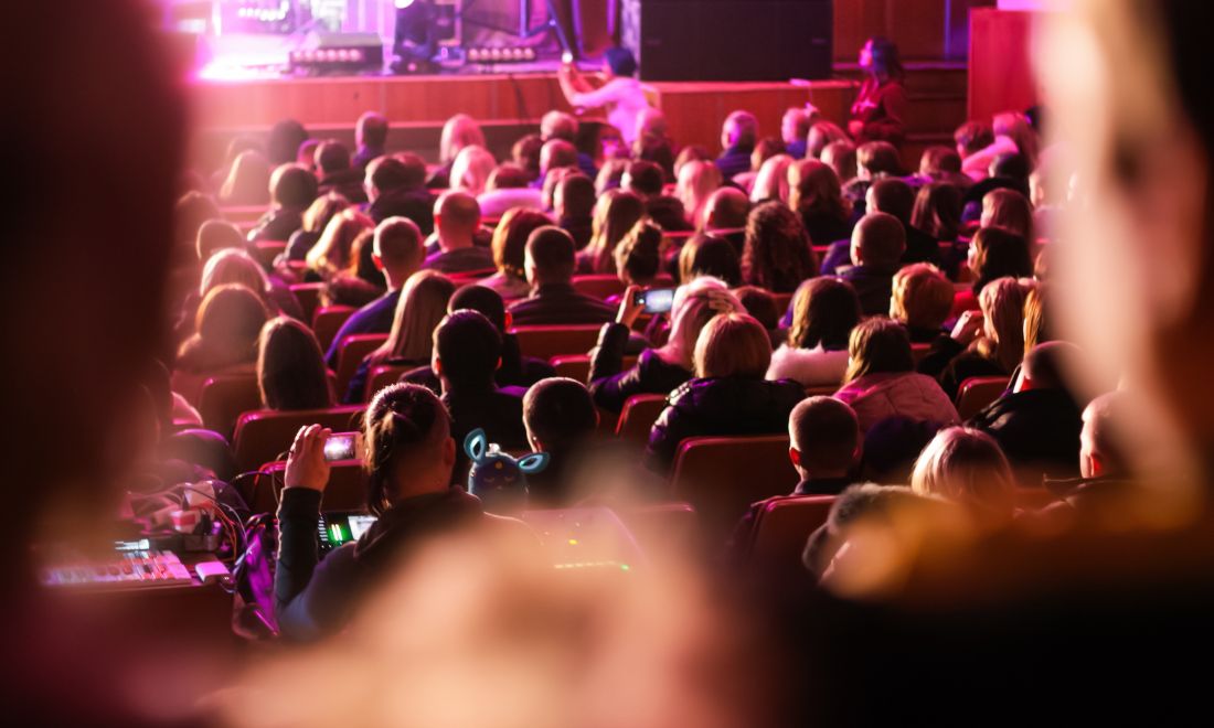 UITfeest Utrecht people in theatre