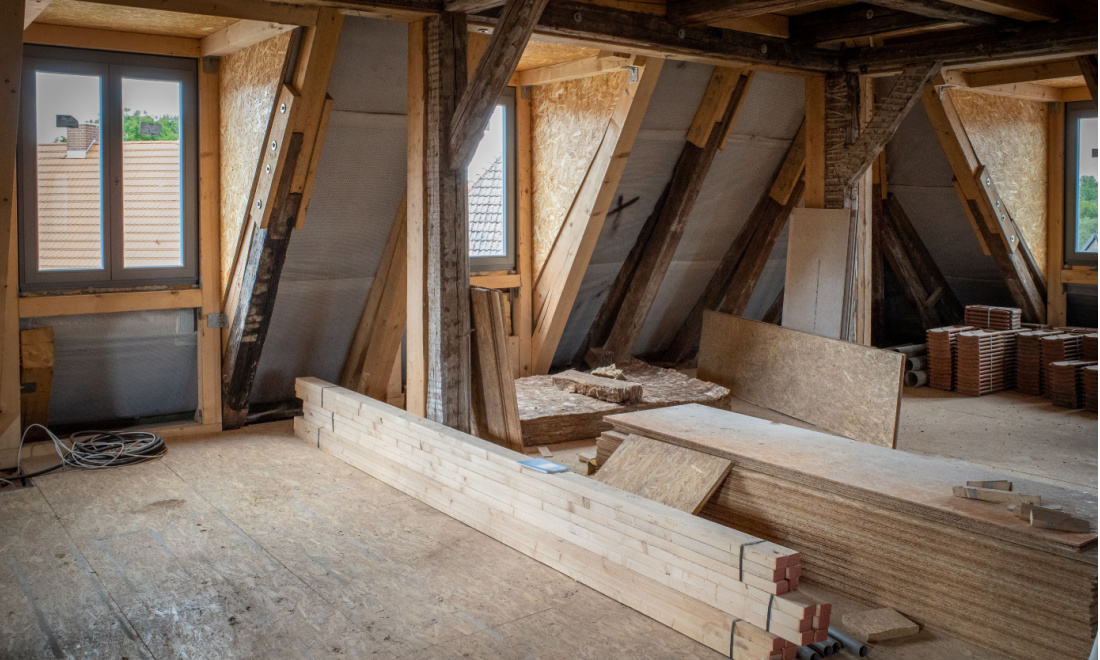 Diagonal Renovations - Dormer window