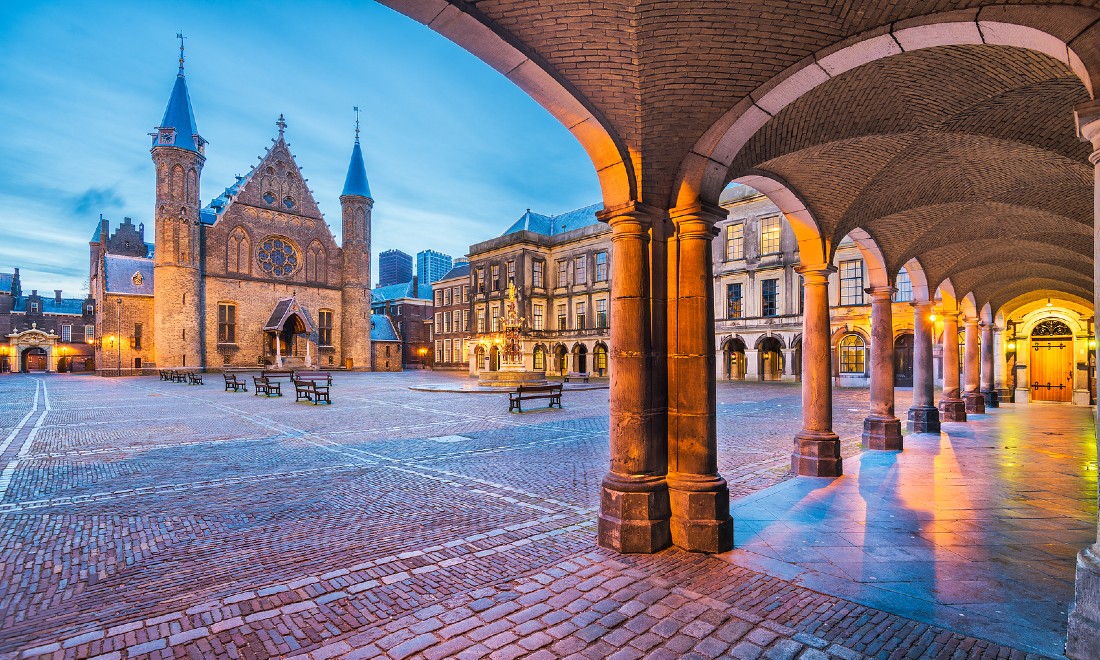 Dutch government The Hague Binnenhof