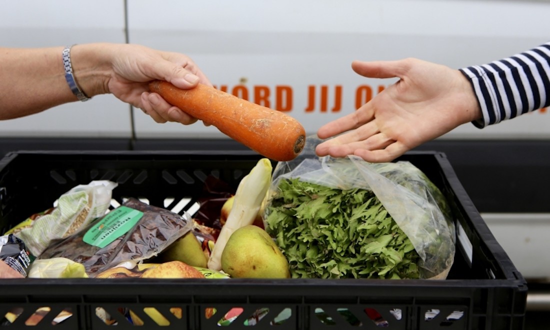 Support package from a food bank