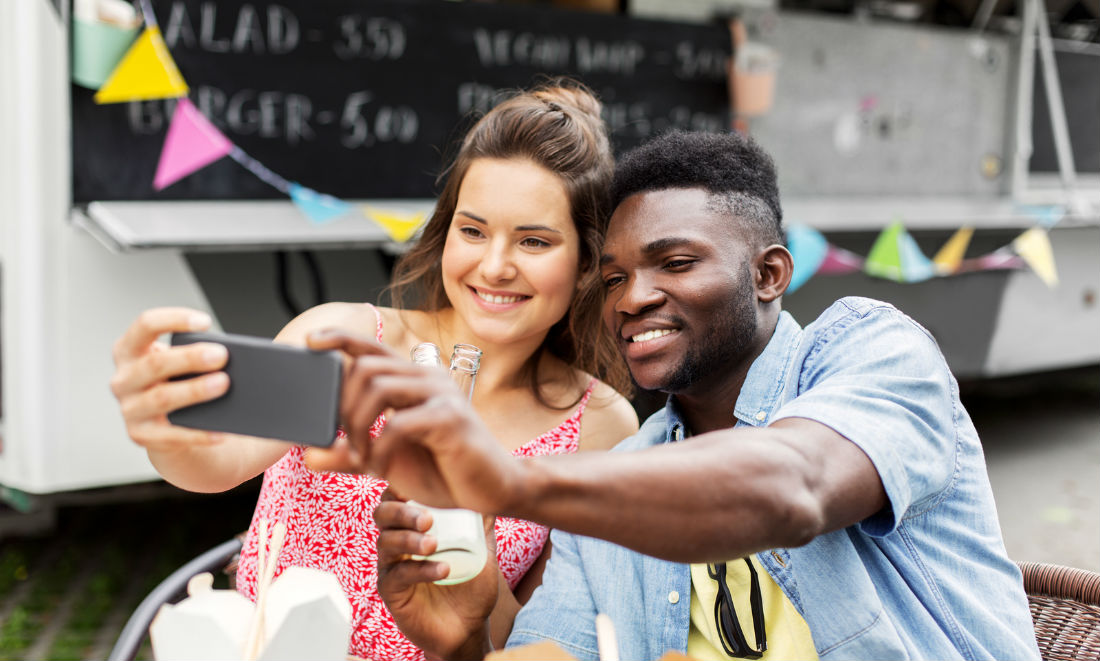 Rrrollend Food Truck Festival