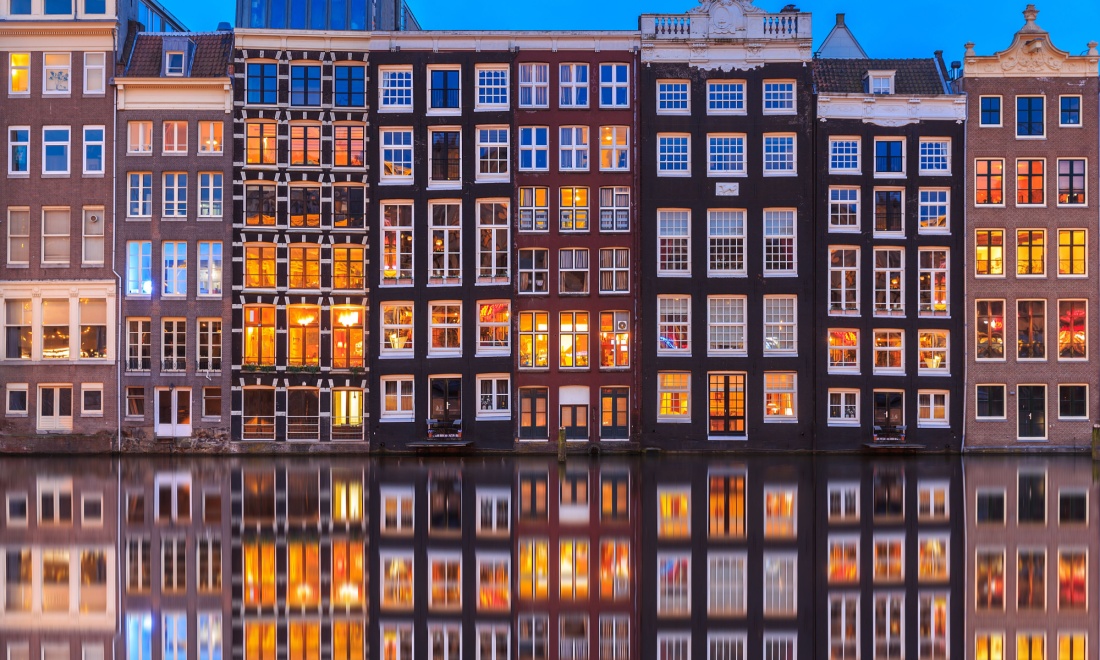 houses in amsterdam