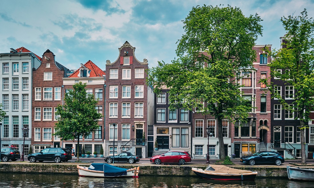 Houses canal Singel Amsterdam the Netherlands