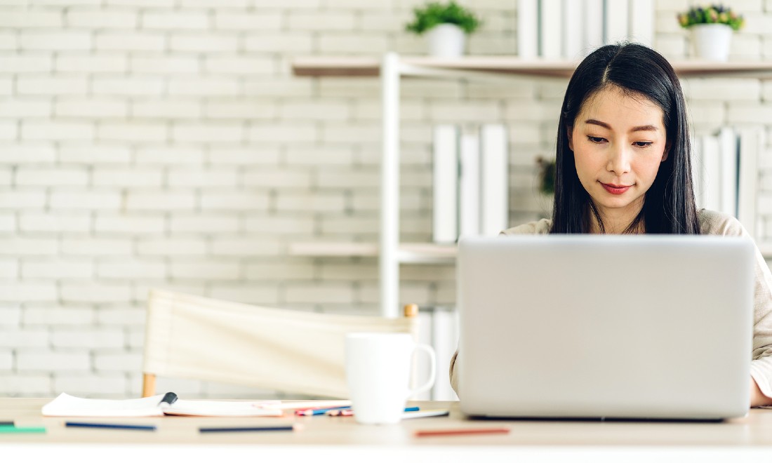 woman working on laptop