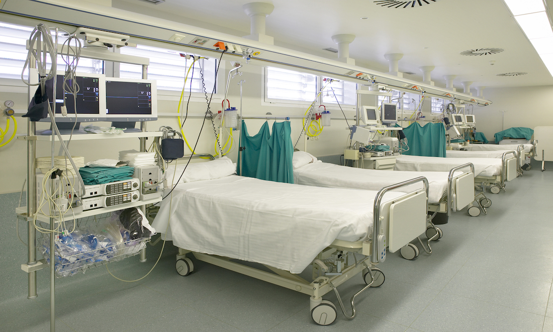 Empty beds in intensive care unit