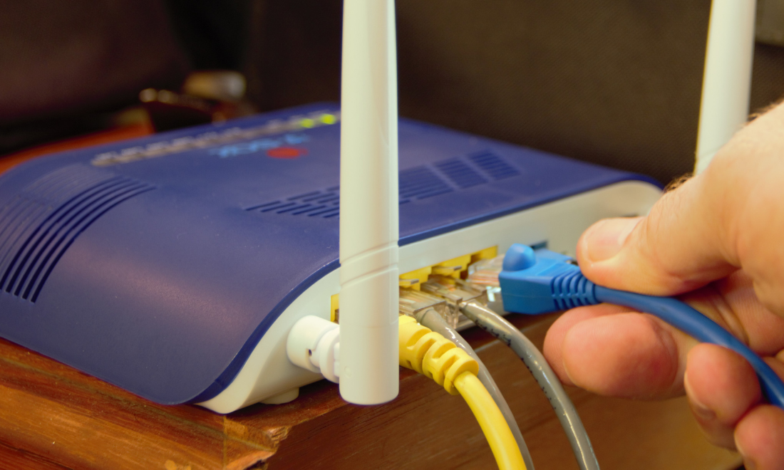 Connecting network cable to wifi router