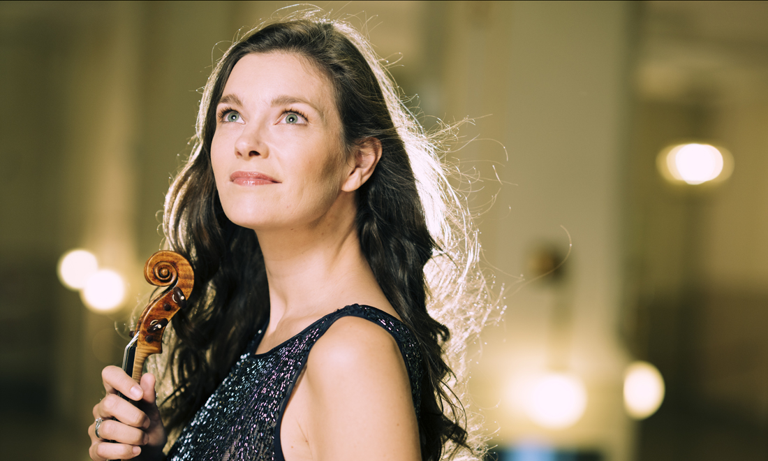 Janine Jansen and Camerata Salzburg at Concertgebouw