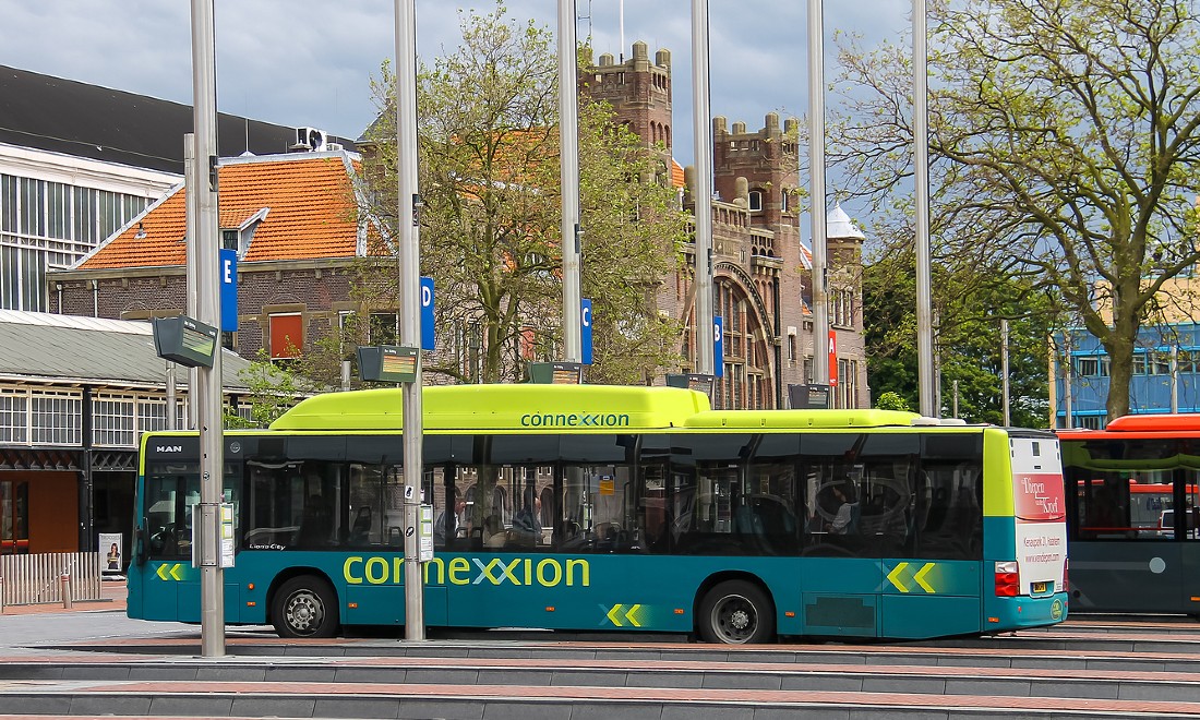 Metrobus BRT Haarlem Schiphol Airport Amsterdam