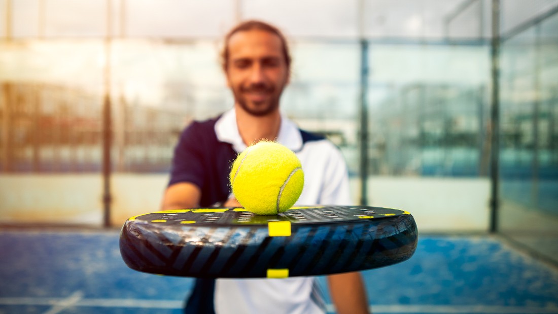 Amsterdam Expat Padel Club - Main image / Thumbnail (1100 x 660)