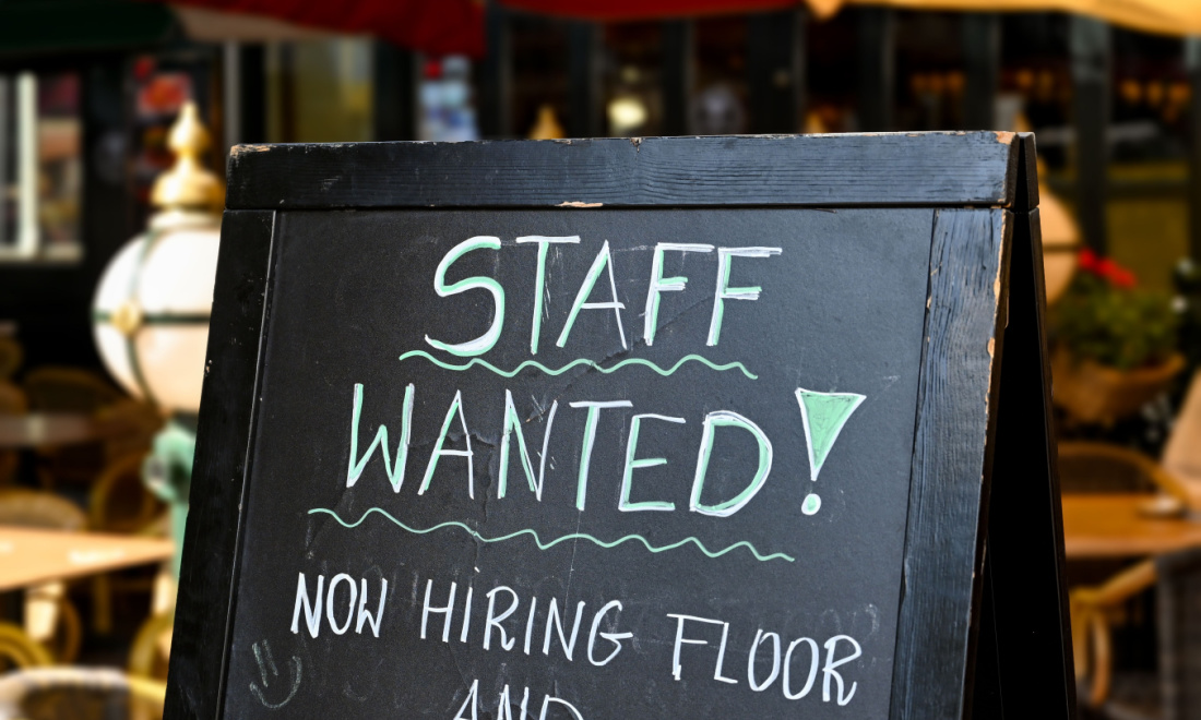 staff wanted sign restaurant