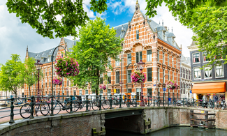Canalside strolls: Amsterdam named most walkable city in the world