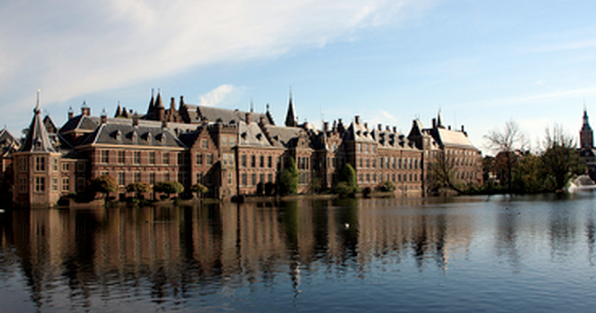 Move To The Hague For One Week