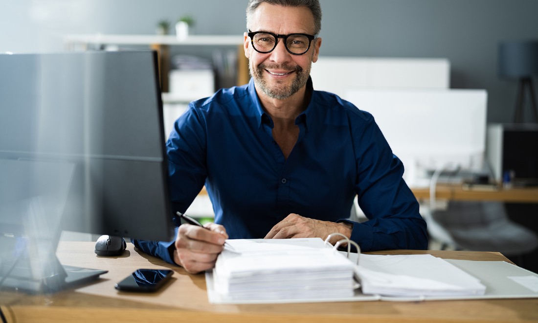 man doing taxes