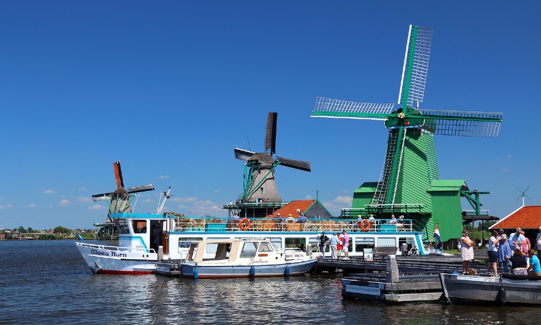 Zaanse Schans windmill boat tour Netherlands